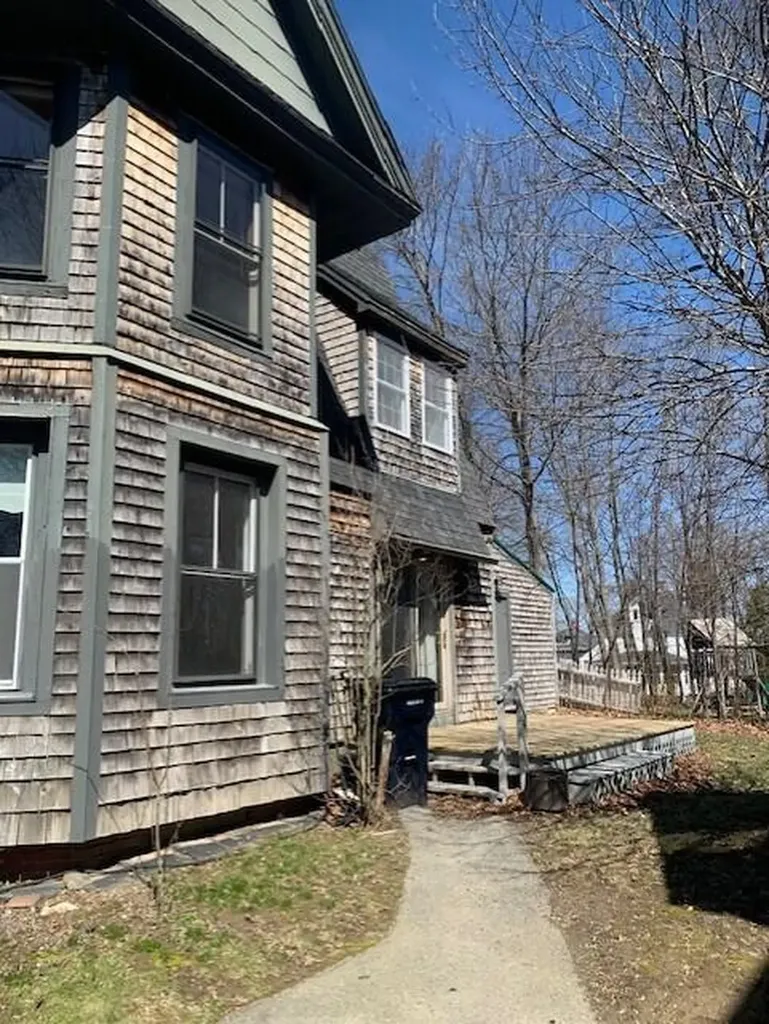 113 Leighton Street Bangor ME 04401