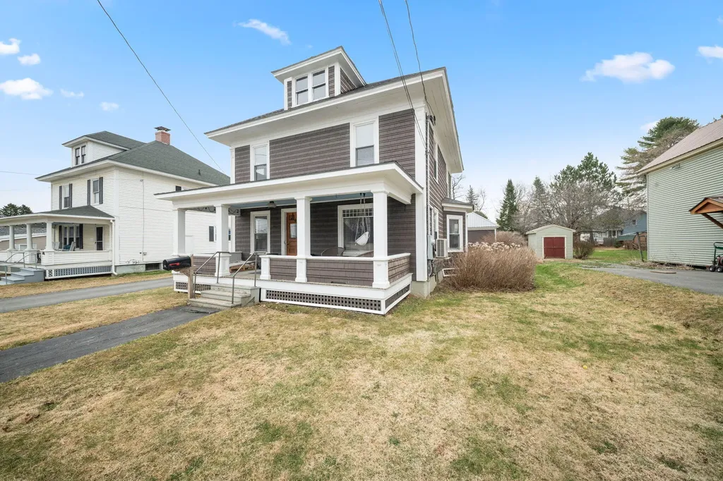 36 Green Street Houlton ME 04730