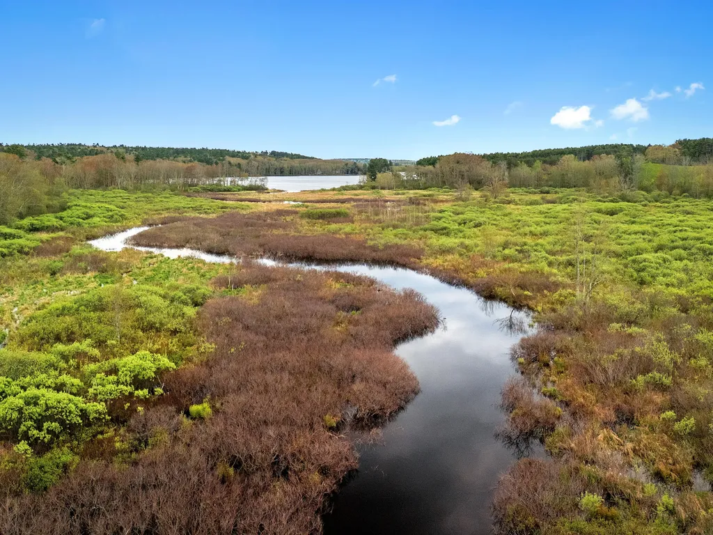 1257 N Pond Road Warren ME 04864