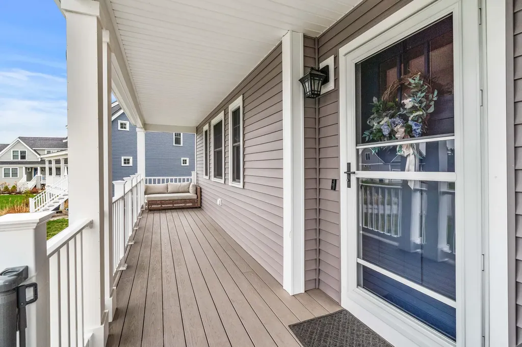50 Huntington Way Kittery ME 03904
