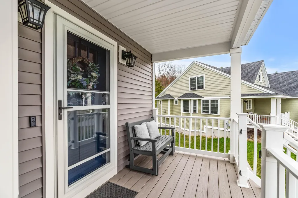 50 Huntington Way Kittery ME 03904