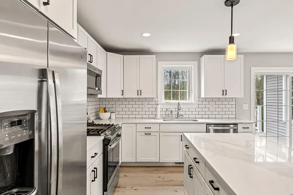50 Huntington Way Kittery ME 03904
