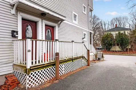 17 King Street Westbrook ME 04092