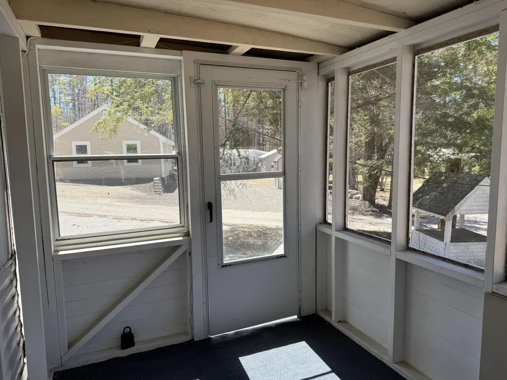 5 Village Circle Shapleigh ME 04076