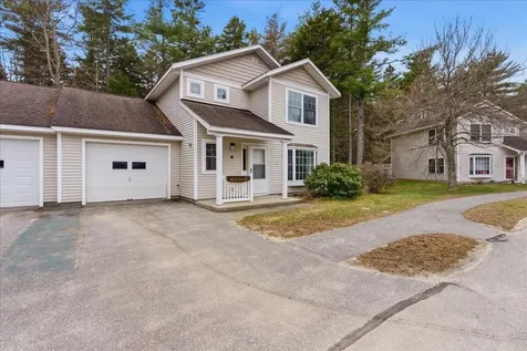 18 Beaver Pond Road Brunswick ME 04011