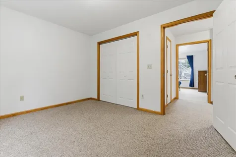 18 Beaver Pond Road Brunswick ME 04011