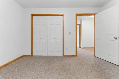 18 Beaver Pond Road Brunswick ME 04011