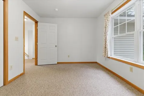 18 Beaver Pond Road Brunswick ME 04011