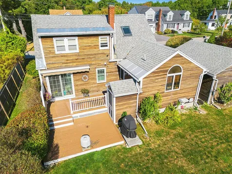 3 Chester Avenue Falmouth ME 04105