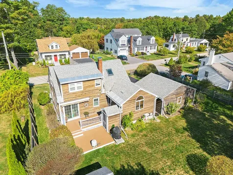 3 Chester Avenue Falmouth ME 04105