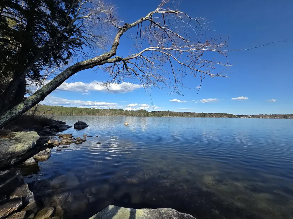 16 S Fawn Point Estates Rome ME 04963