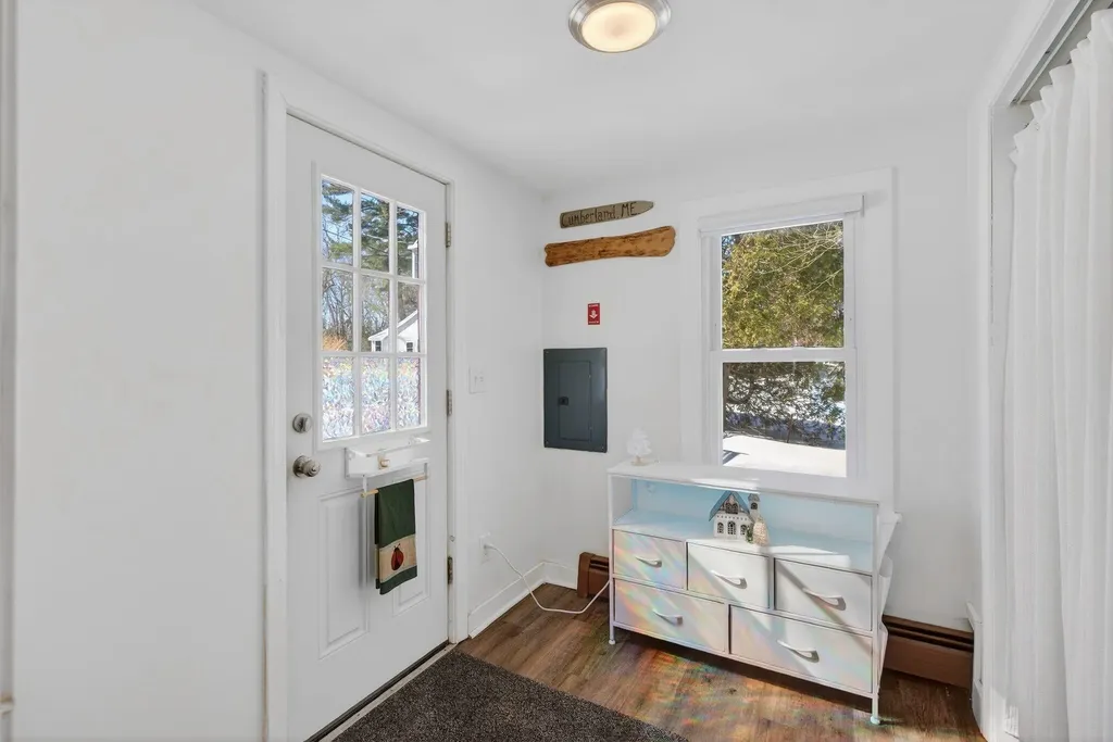 13 Highland Avenue Cumberland ME 04021
