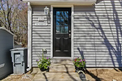 13 Highland Avenue Cumberland ME 04021