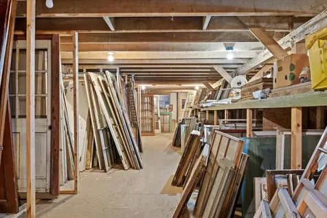 27 Hawes Bridge Road Prospect ME 04981