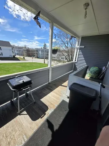 239 East Avenue Lewiston ME 04240