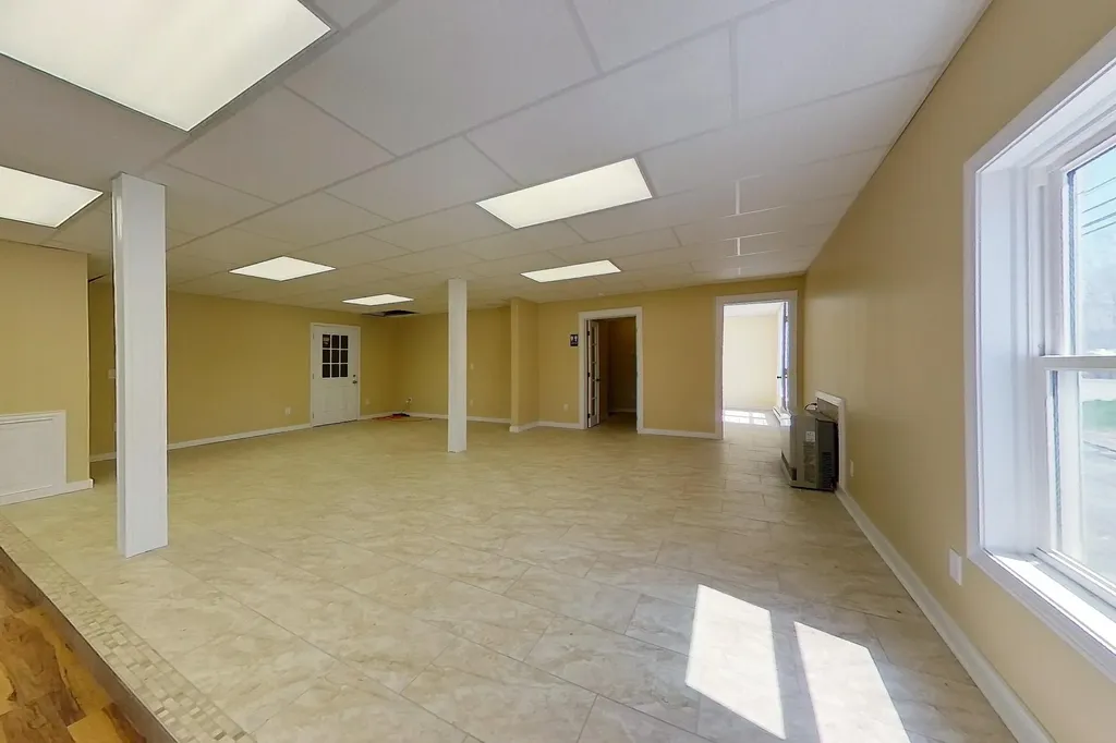 539 Washington Street N Auburn ME 04210