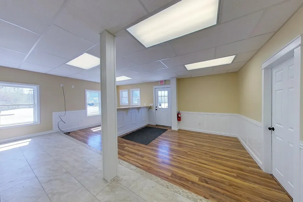 539 Washington Street N Auburn ME 04210