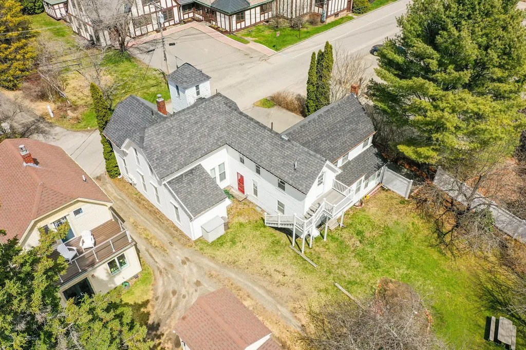 13 Wood Street Camden ME 04843