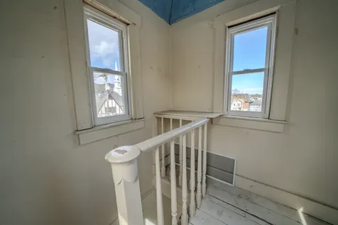 13 Wood Street Camden ME 04843