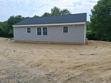1124 Post Road Bowdoinham ME 04008
