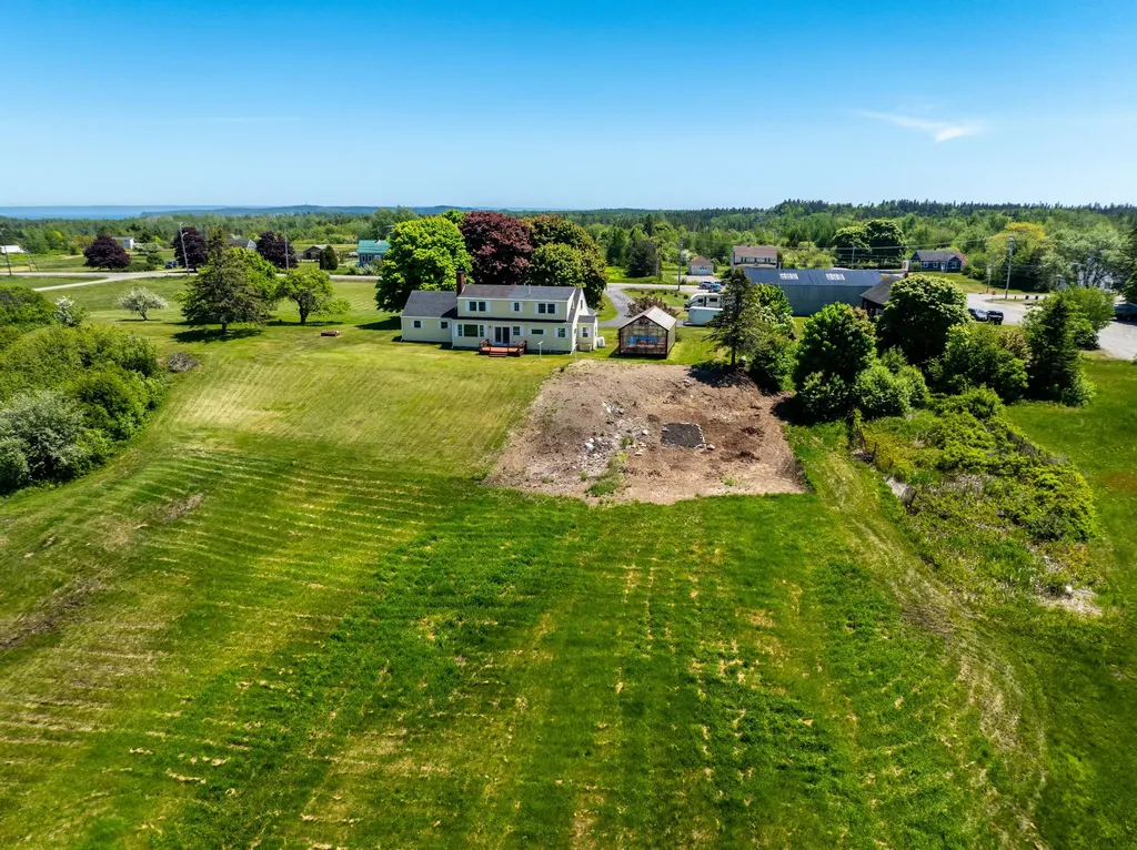 253 County Road Lubec ME 04652