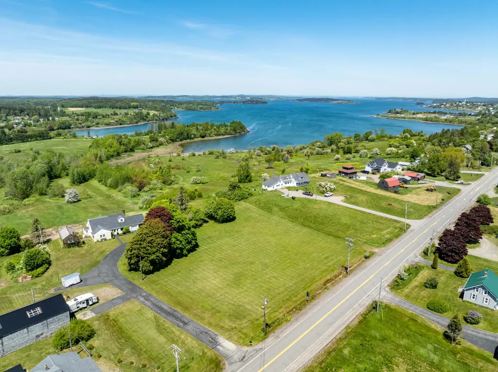 253 County Road Lubec ME 04652