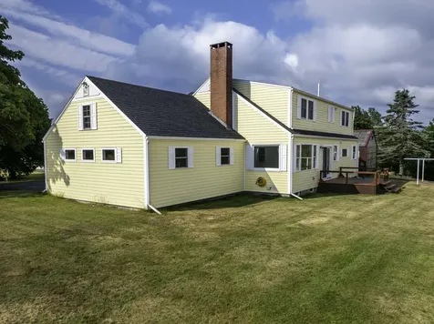 253 County Road Lubec ME 04652
