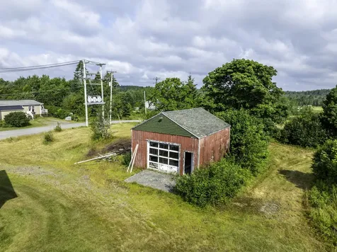 253 County Road Lubec ME 04652