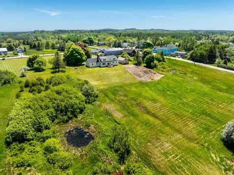 253 County Road Lubec ME 04652