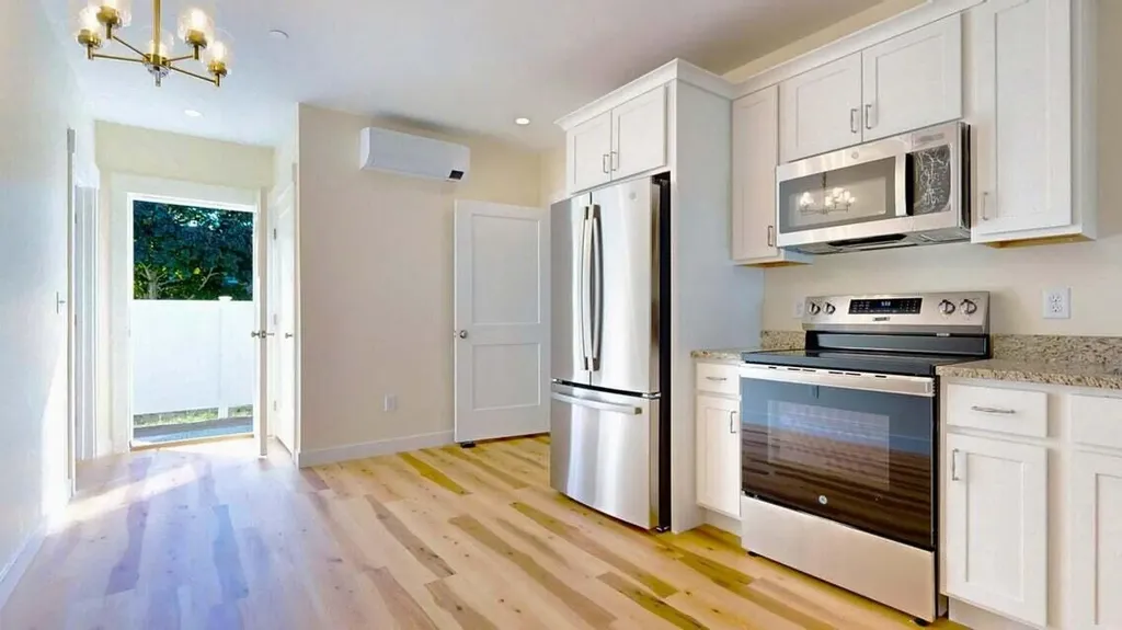16 Viking Lane Westbrook ME 04092