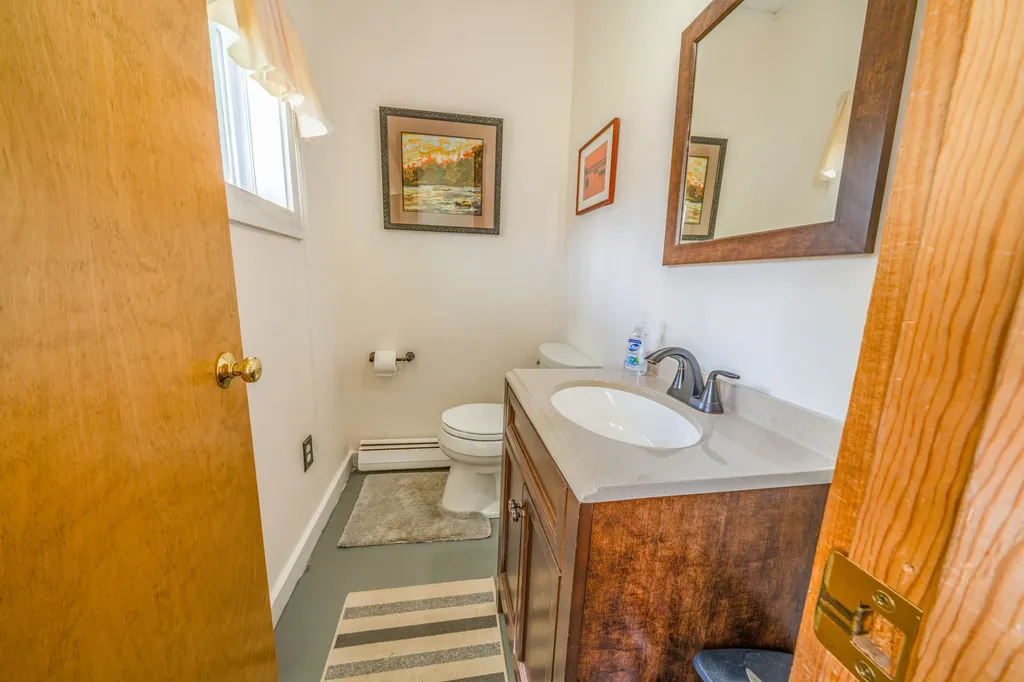 13 Wood Street Camden ME 04843