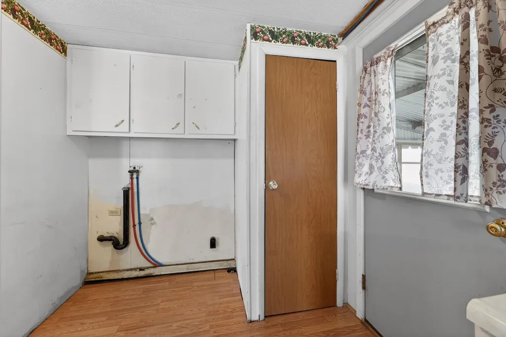 46 Monarch Drive Augusta ME 04330