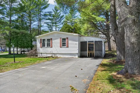46 Monarch Drive Augusta ME 04330