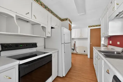46 Monarch Drive Augusta ME 04330