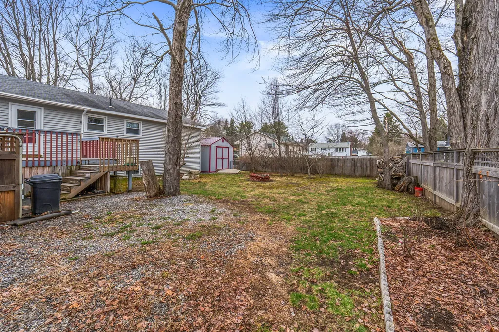 33 East Avenue Lisbon ME 04252
