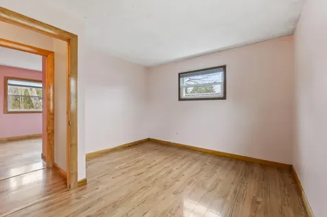 33 East Avenue Lisbon ME 04252