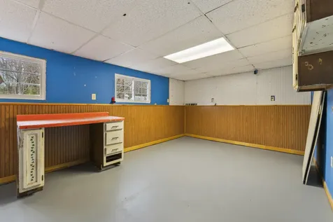 33 East Avenue Lisbon ME 04252