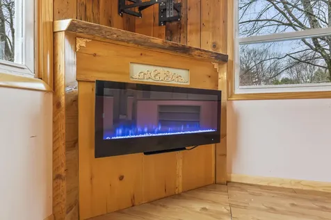 33 East Avenue Lisbon ME 04252