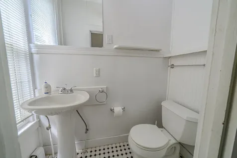 13 Wood Street Camden ME 04843