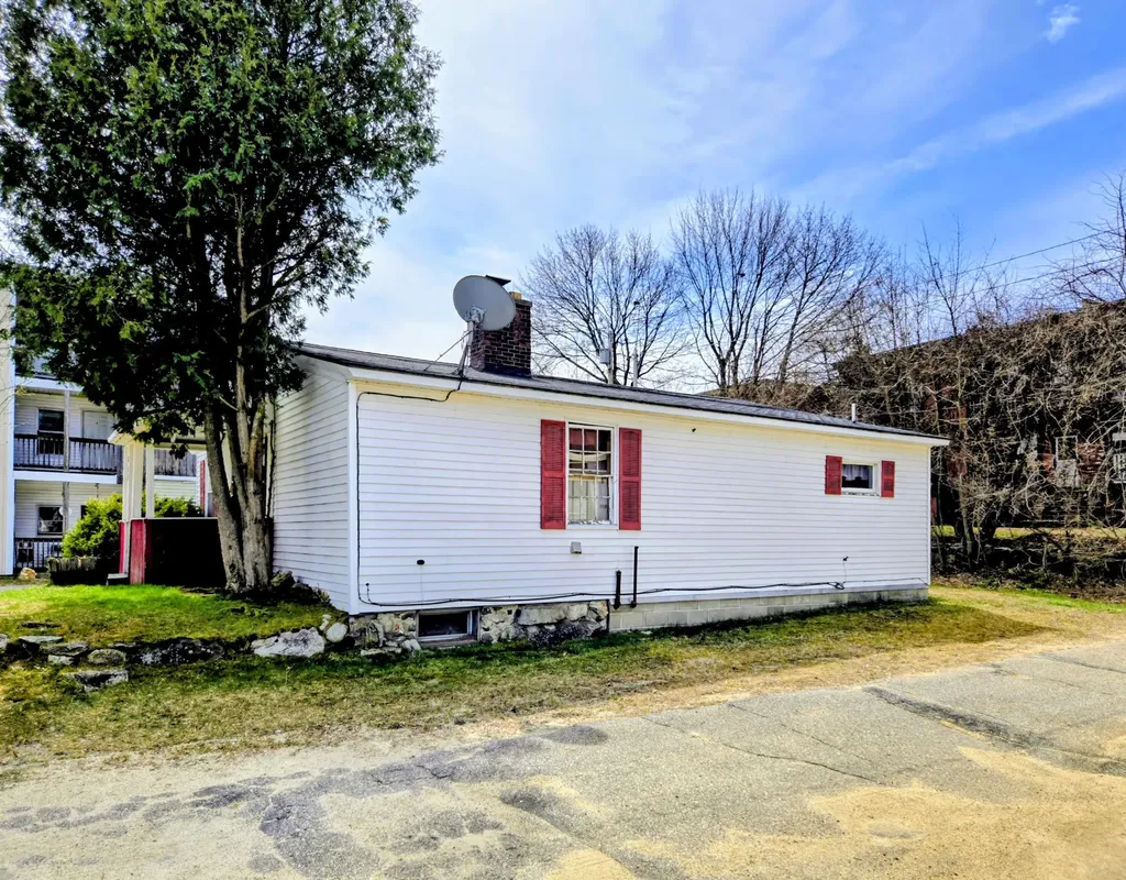 213 Waldo Street Rumford ME 04276
