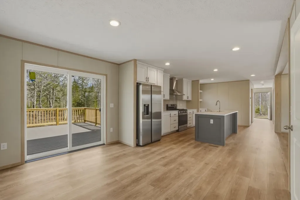 68 Marus Lane Somerville ME 04348