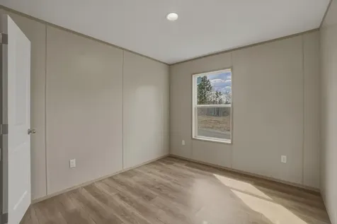 68 Marus Lane Somerville ME 04348