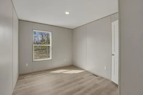 68 Marus Lane Somerville ME 04348