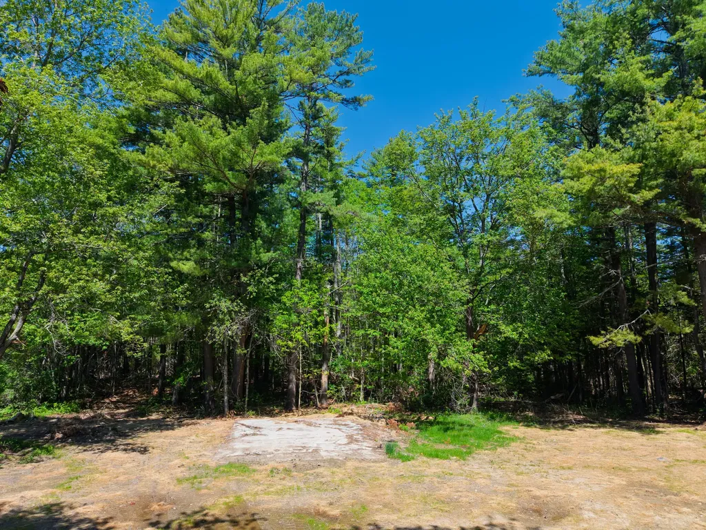 625 Bath Road Wiscasset ME 04578