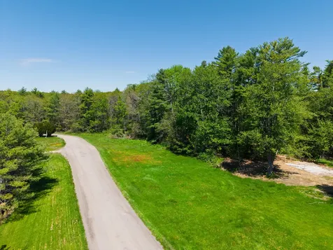 625 Bath Road Wiscasset ME 04578