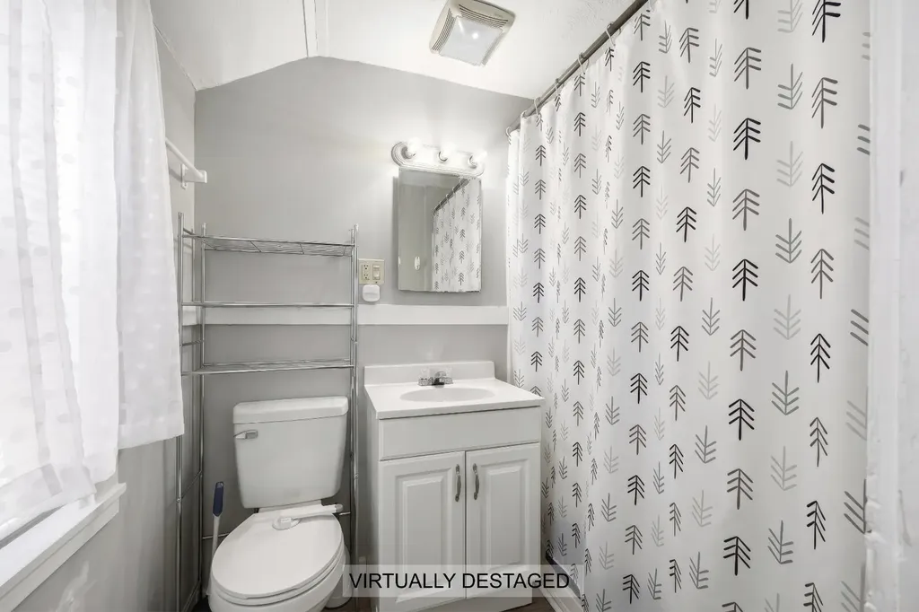 18-20 Heath Lane Bath ME 04530