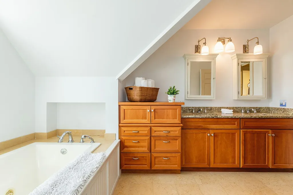 107 Bay View Street Camden ME 04843