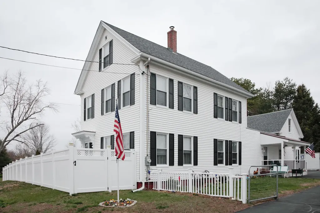 94 Rochester Street Berwick ME 03901
