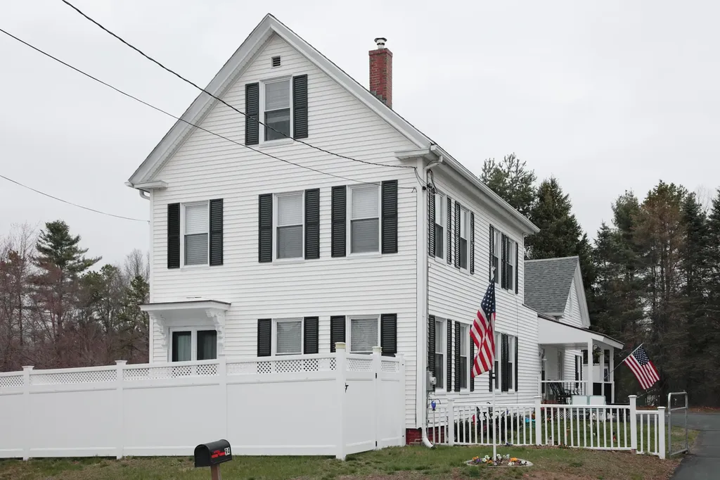 94 Rochester Street Berwick ME 03901