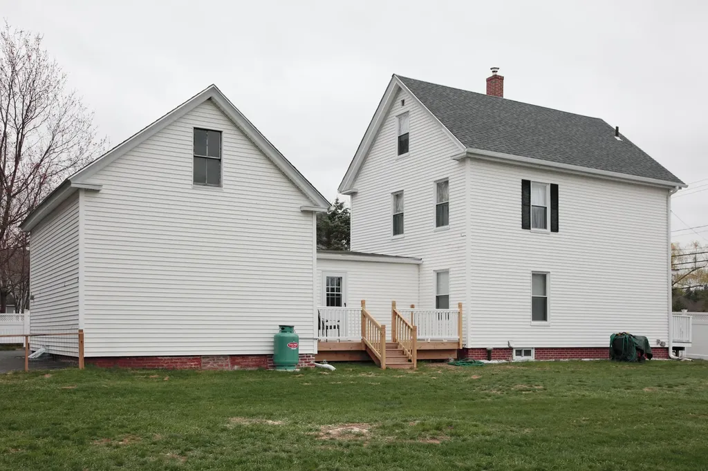 94 Rochester Street Berwick ME 03901